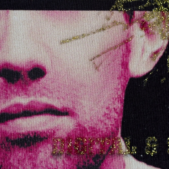 Mẫu In Discharge trên vải